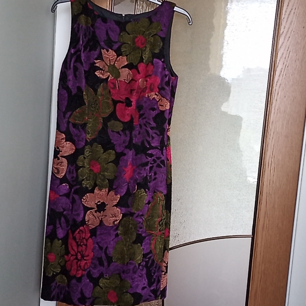 Chetta B Dress - Picture 2 of 11